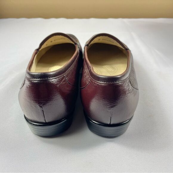 SAS Simplify Antique Wine Loafers Women’s Sz 9W - Picture 8 of 12